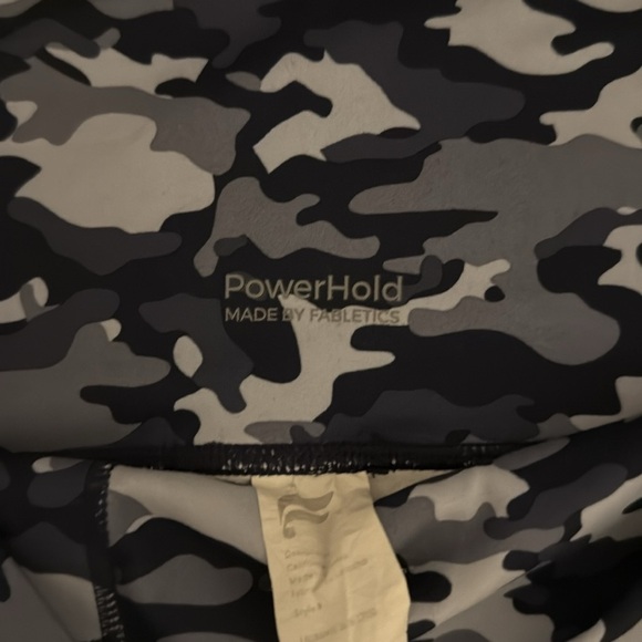 Fabletics PowerHold Camouflage Leggings - Picture 7 of 11